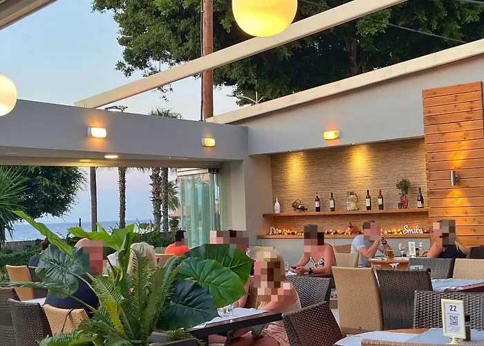 Caravel Hotel Apartments