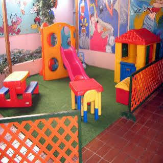 מלון דירות Caravel